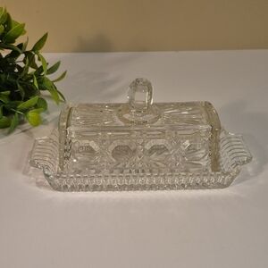 FEDERAL GLASS Vintage Mid Century Modern Clear Glass Covered Butter Dish